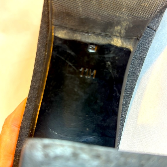 Via Spiga Size 11,Steel Grey Fabric & Black Metal hardware. Soles for non-slip. - Picture 9 of 9